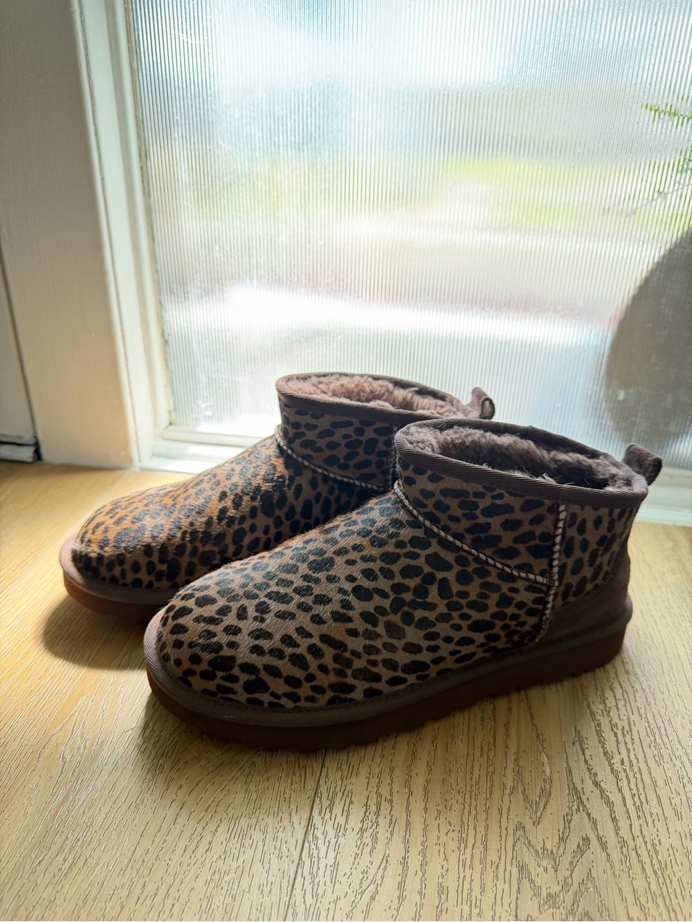 UGG Ultra Mini Caspian Boots
